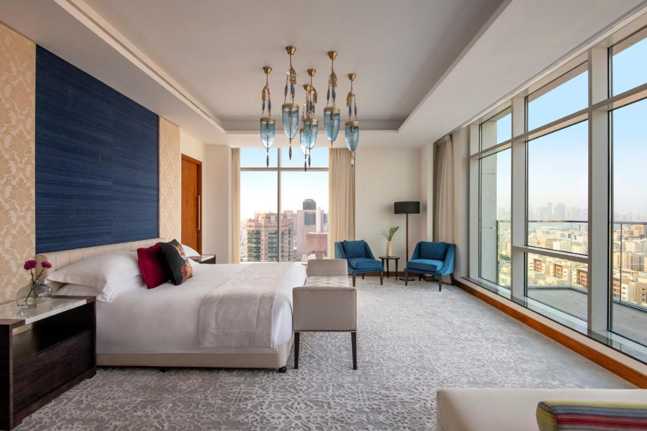Abesq And Residences, An Ihg Apart Otel 5*