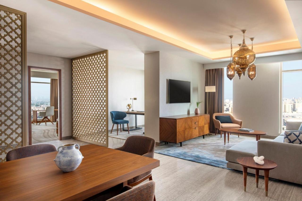 Abesq And Residences, An Ihg Aparthotel 5*