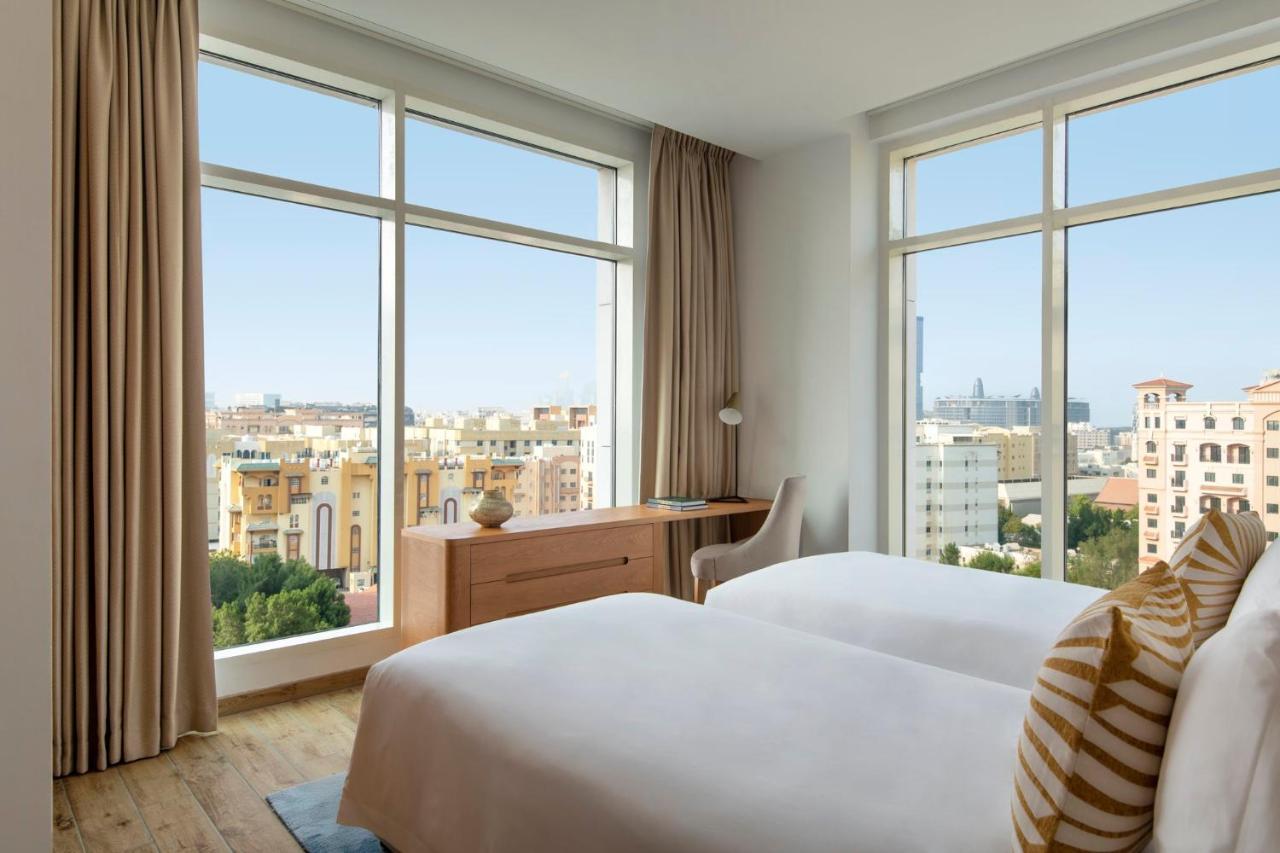होटल के अलावा Abesq And Residences, An Ihg Doha